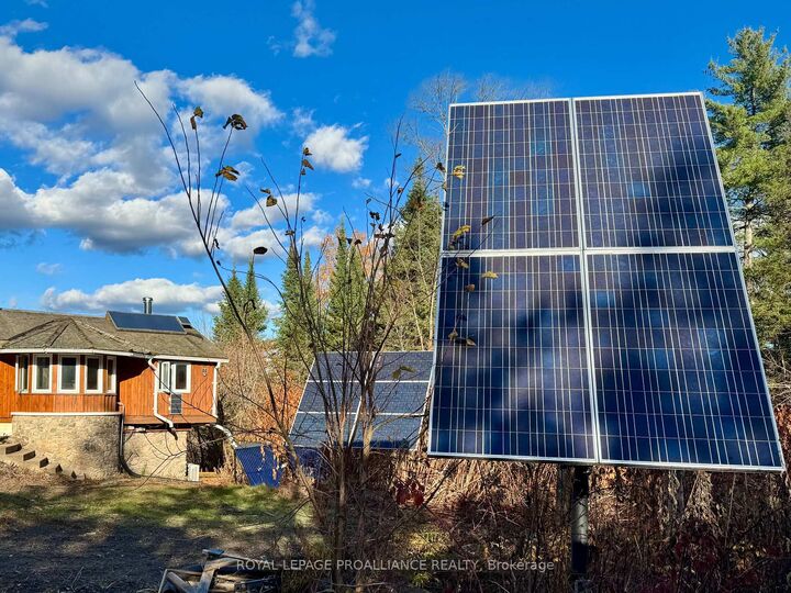 Property Photo: 412 McCauley'S Road ON K0L 1A0