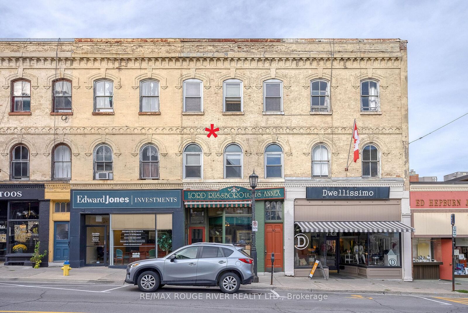 Property Photo: 82 Walton Street ON L1A 1N3