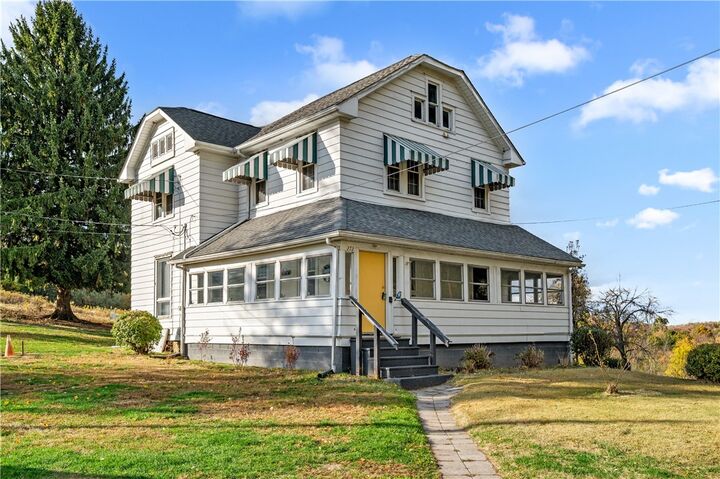 Property Photo:  272 Shaffer Rd  PA 15010