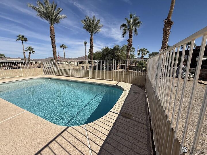 Property Photo:  12478 S Ironwood Dr  AZ 85367 