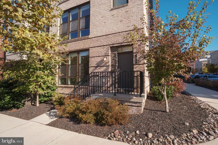 1873 Michael Faraday Drive 1  Reston VA 20190 photo