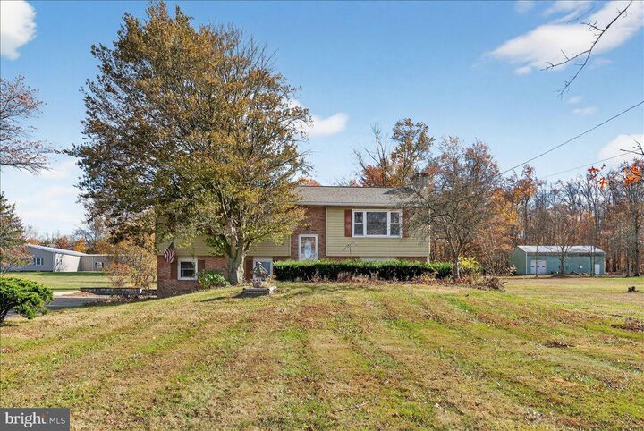 161 Maple Avenue  Dublin PA 18917 photo