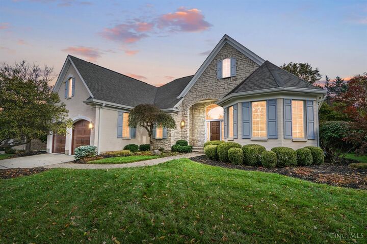 4940 Water Stone Lane  Hamilton Twp OH 45039 photo