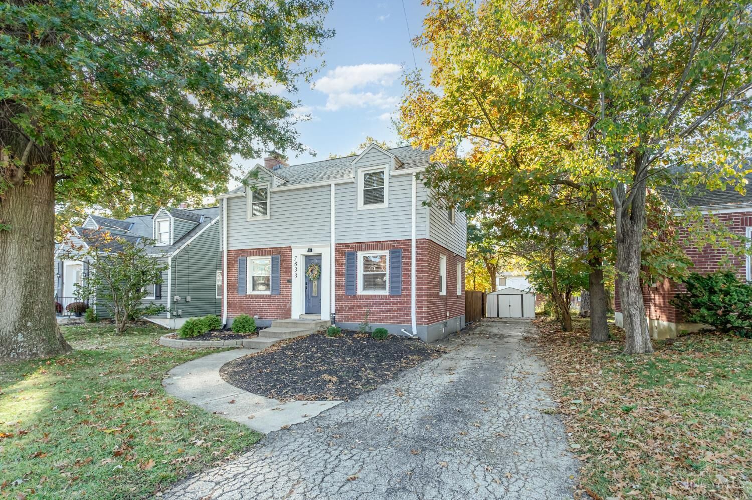 Property Photo: 7833 Plainfield Road OH 45236