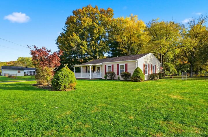 Property Photo: 5329 Iroquois Avenue OH 45014