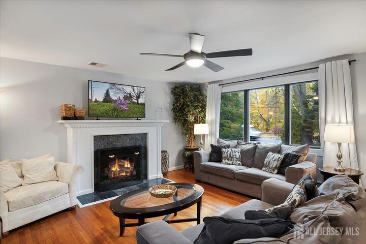 Property Photo:  980 Raritan Road  NJ 07076 