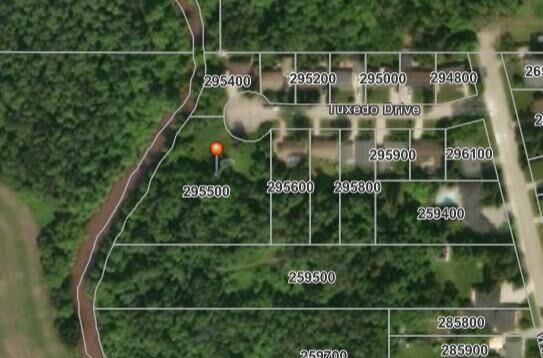 Property Photo:  27 Tuxedo Drive  MB R7N 0A2 