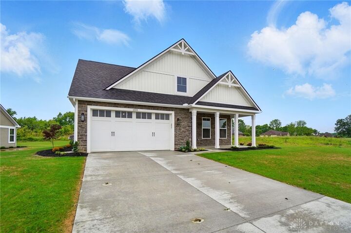 Property Photo: 1505 Kingsgate OH 45502