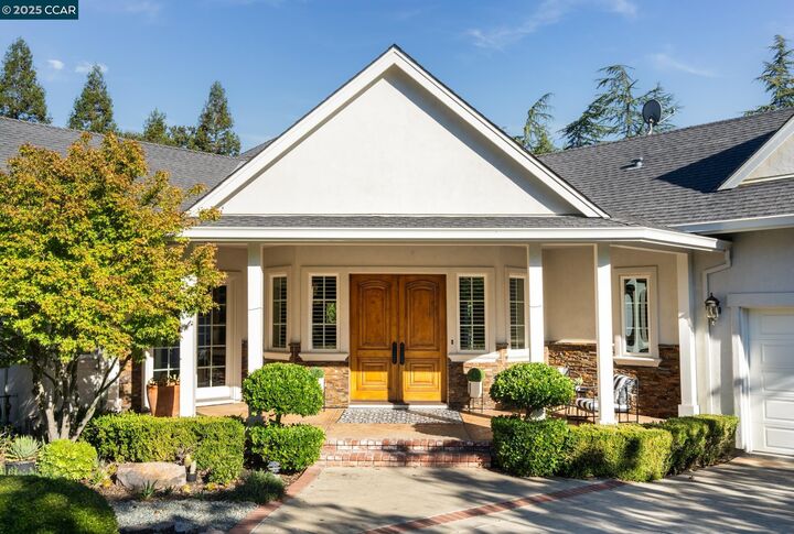 Property Photo: 471 El Rio CA 94526