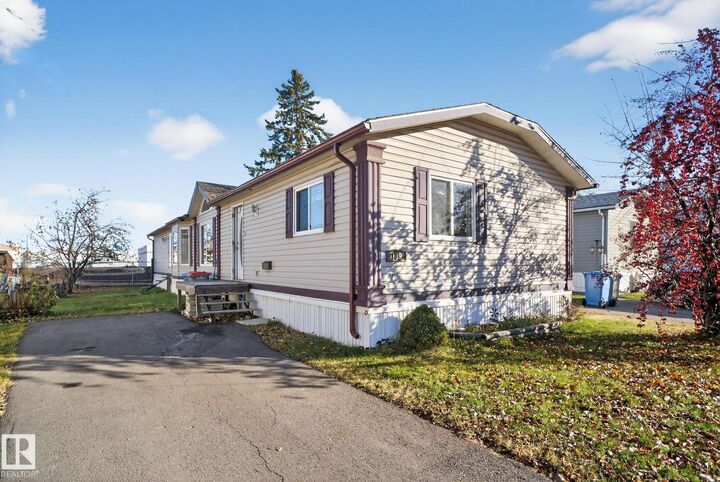 Property Photo: 139 Willow Park Estates AB T9E 6J8