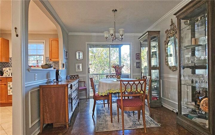 Property Photo: 2825 Northeast Expressway NE E2 GA 30345