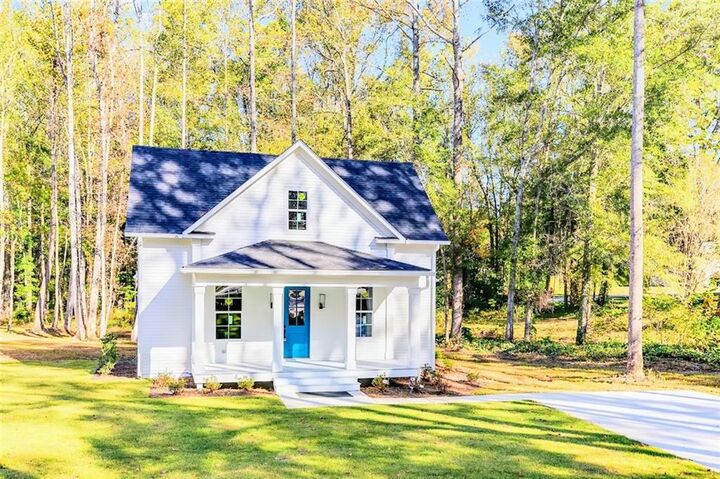 Property Photo: 485 West Avenue GA 30108