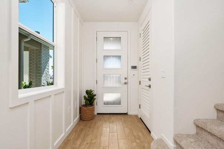 Property Photo:  1514 Redbrick Lane  CA 93619 