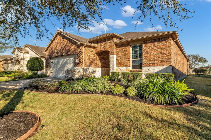Property Photo: 3723 Paper Birch Drive TX 77469