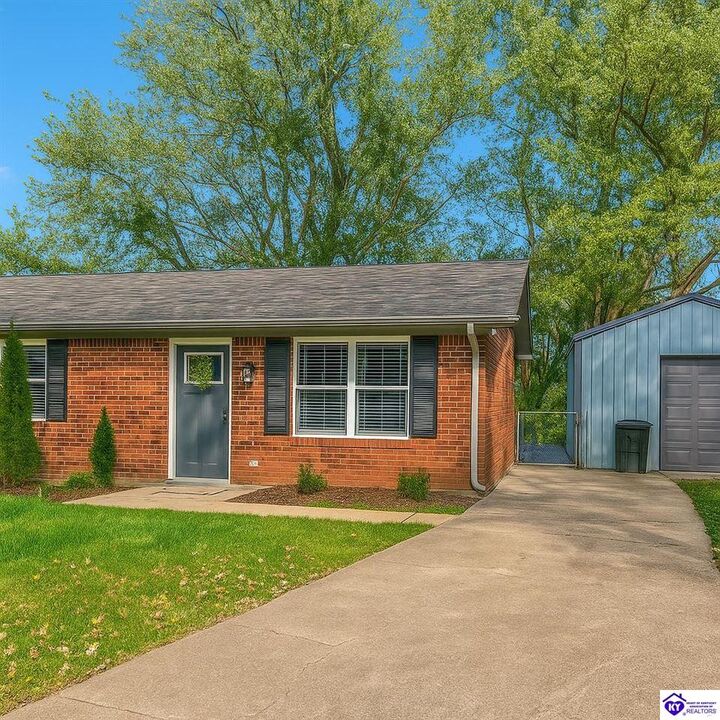 Property Photo: 314 Par Lane KY 42701