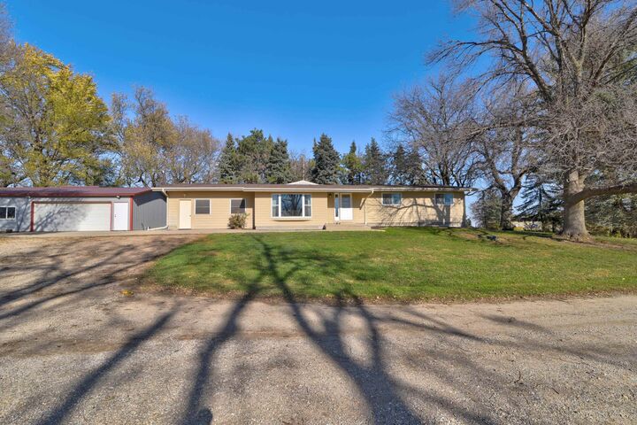 3245 260th Avenue  Spencer IA 51301 photo