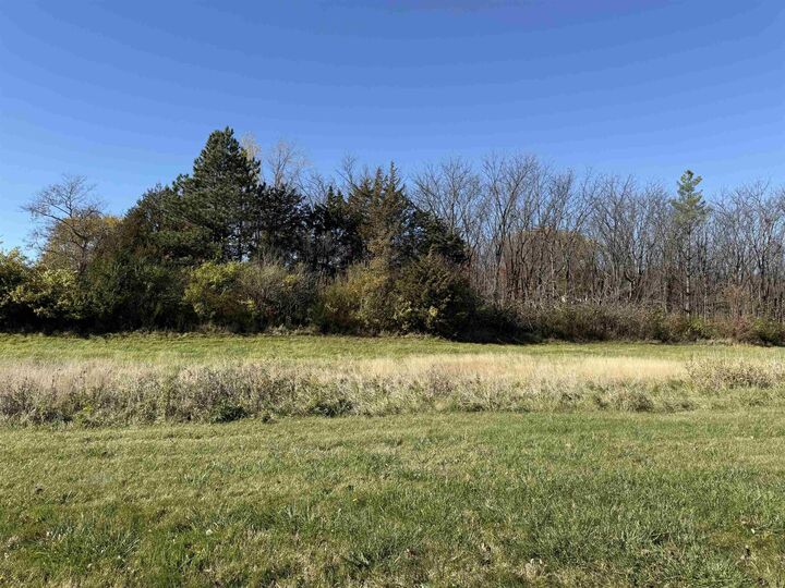 Property Photo:  1505 Watson Way  IA 50665 