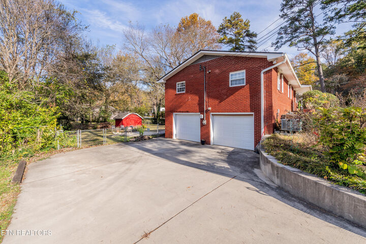 Property Photo: 1001 Marmor Drive TN 37920