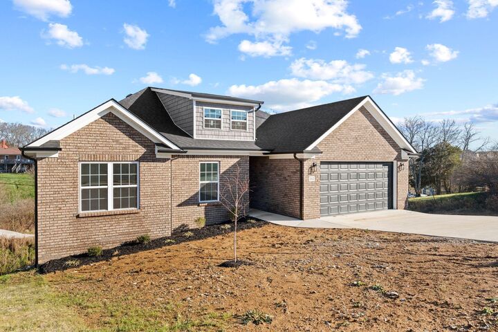 Property Photo: 312 Pam Drive KY 40475