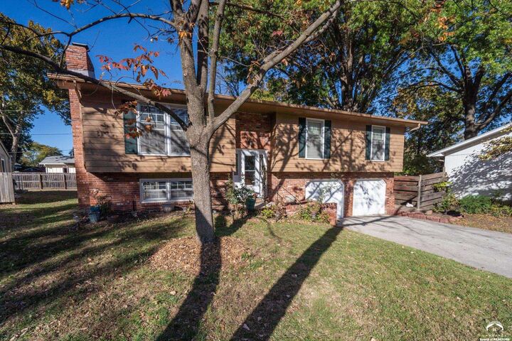 Property Photo: 3510 W 9th Court KS 66049