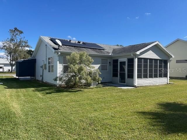 Property Photo:  528 Valencia Place  FL 32159 