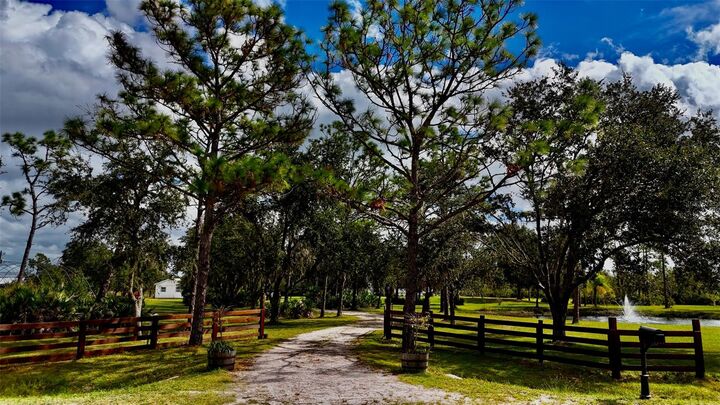 Property Photo: 7425 245th Street E FL 34251