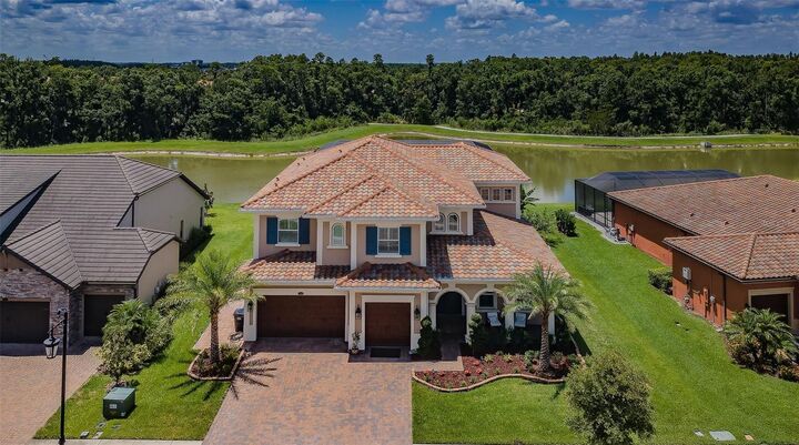Property Photo: 29038 Picana Lane FL 33543