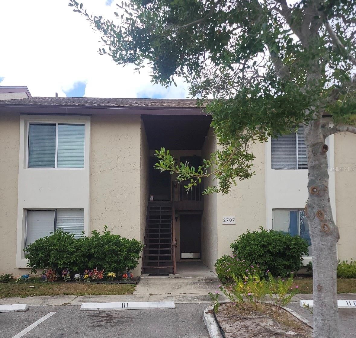Property Photo: 2707 Hidden Lake Boulevard FL 34237