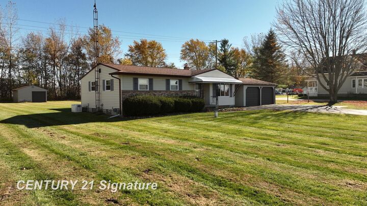 Property Photo:  13474 N Linden Road  MI 48420 