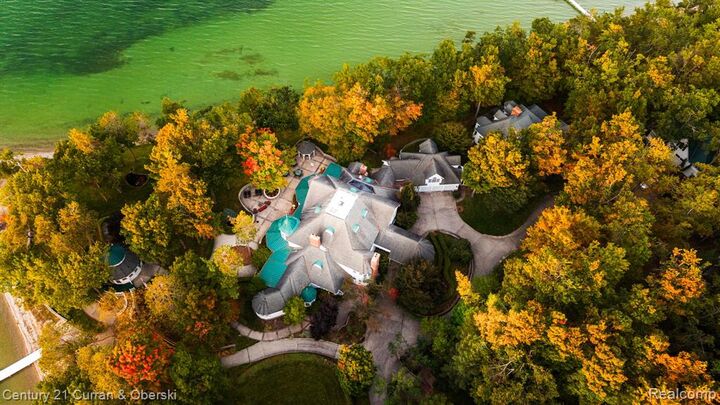 Property Photo:  3063 Red Pine Point Drive  MI 49749 9636 
