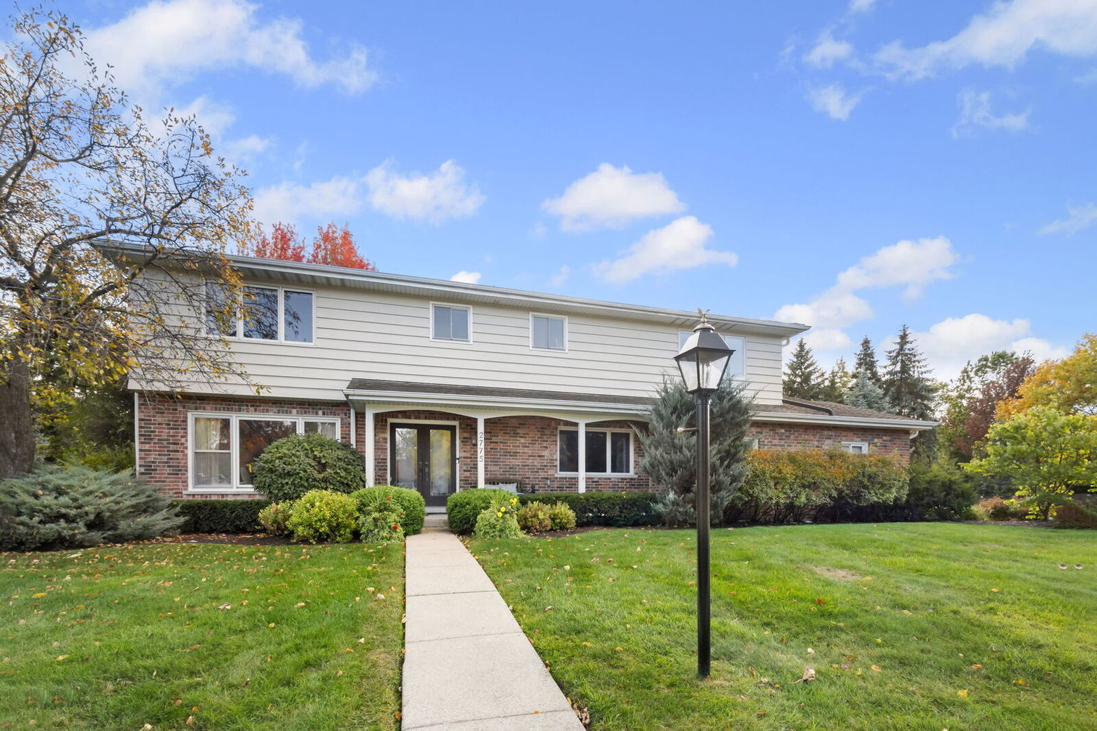 Property Photo:  2775 Salceda Drive  IL 60062 