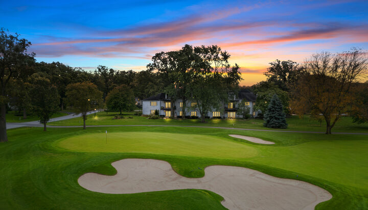 Property Photo:  7324 Heritage Court 2D  IL 60423 