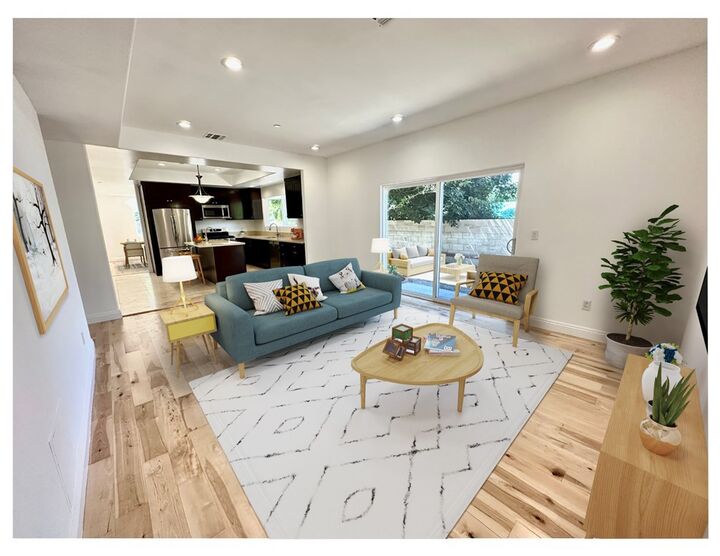 Property Photo: 7245 Baek Court CA 91405