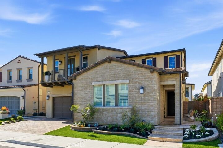 Property Photo: 17301 Juniper Lane CA 92649