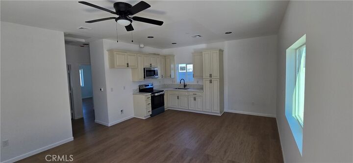 Property Photo: 237 E Prospect Street CA 92530