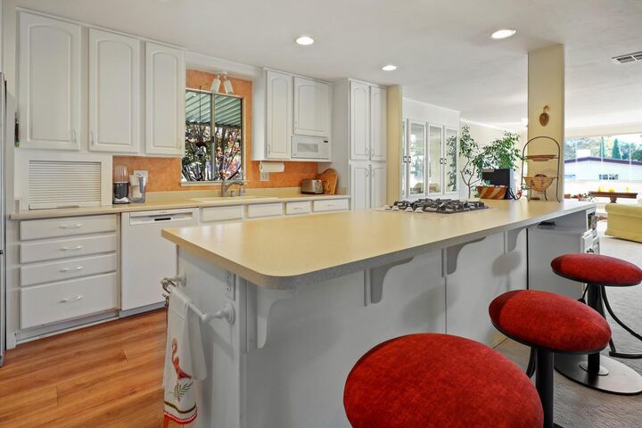Property Photo: 1330 Calaveritas 62 CA 95249