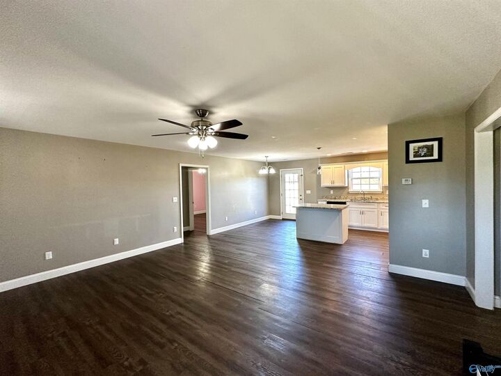 Property Photo: 73 County Road 261 AL 35967