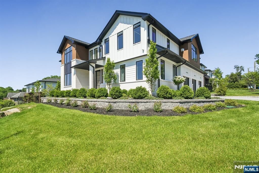 Property Photo:  316 Bolz Street  NJ 07632 