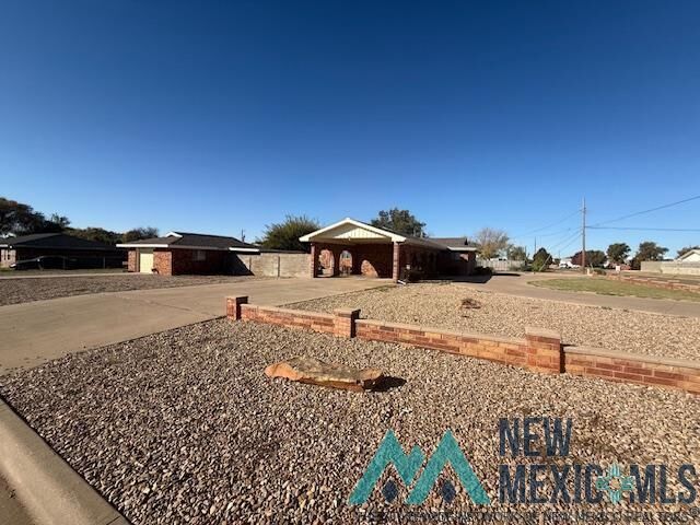 Property Photo: 1021 Sunset Drive NM 88101
