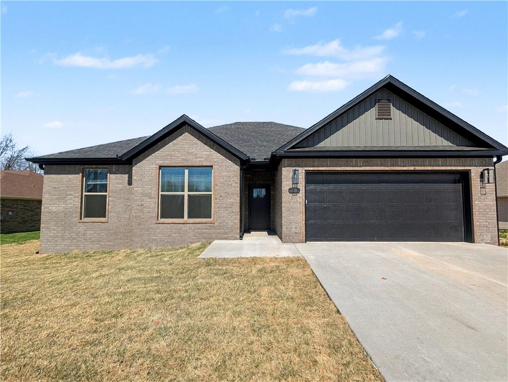 Property Photo:  18 Hillswick Drive  AR 72715 