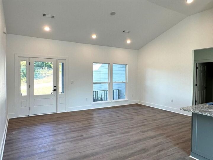 Property Photo:  2 Silverspur Lane  AR 72631 