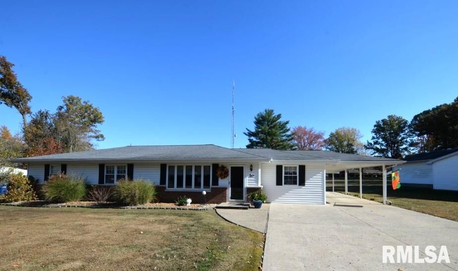 Property Photo:  10 Edgewood Road  IL 62864 