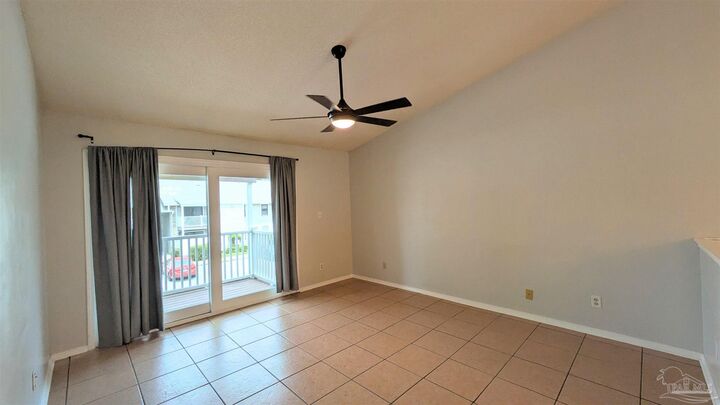 Property Photo: 7171 9th Ave B6 FL 32504