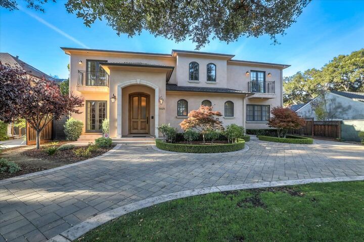 Property Photo: 1621 University Way CA 95126