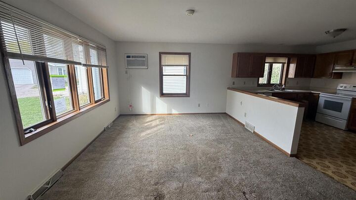 Property Photo: 1722 West Main Street B WI 53589
