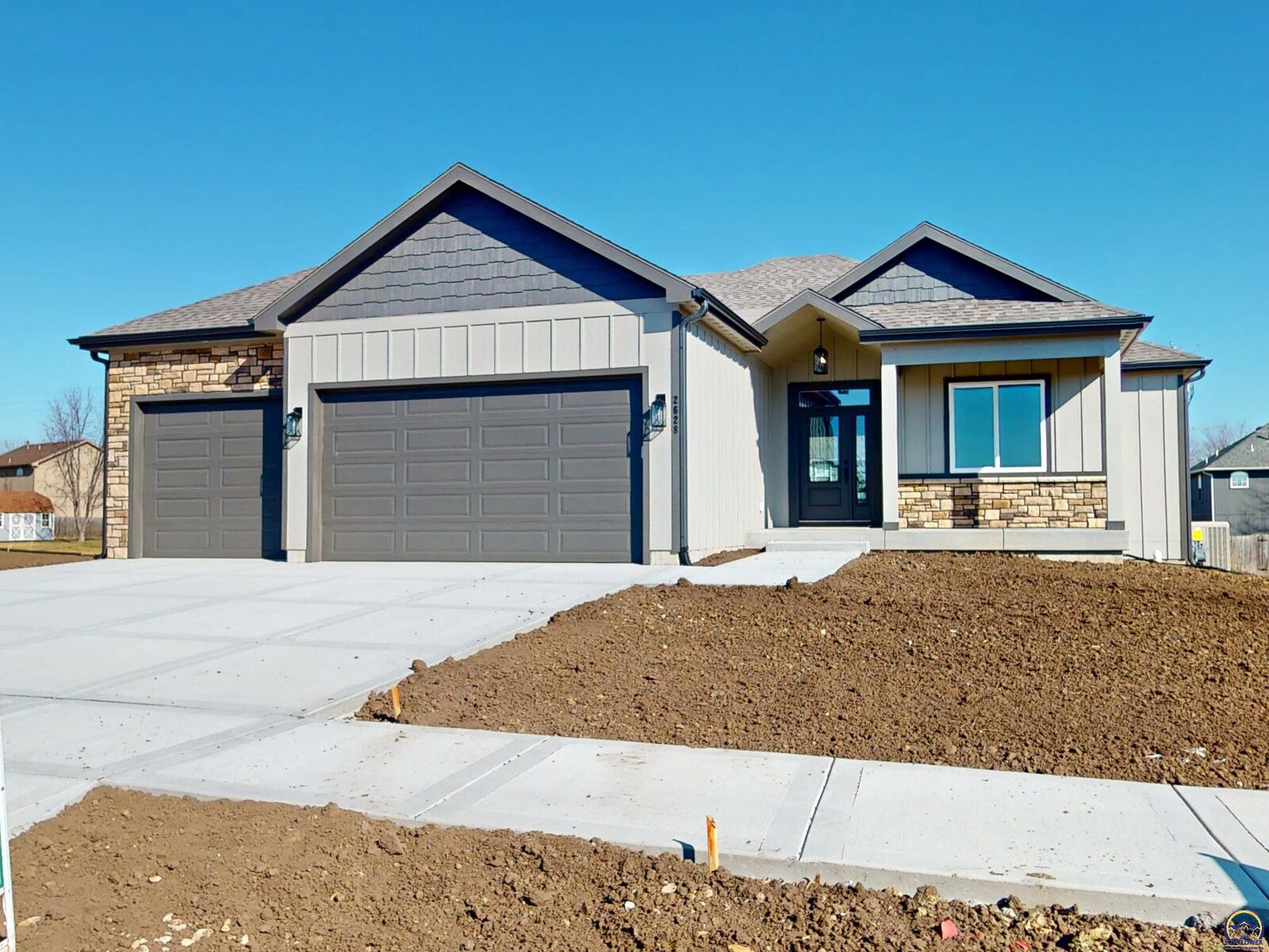 Property Photo:  2628 SW Sherwood Park Dr  KS 66614 