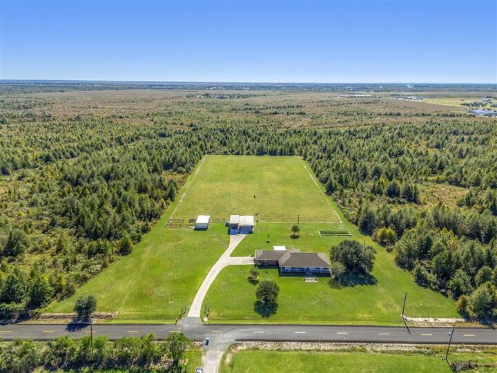 Property Photo: 610 E Cal Cam Line Road E LA 70607