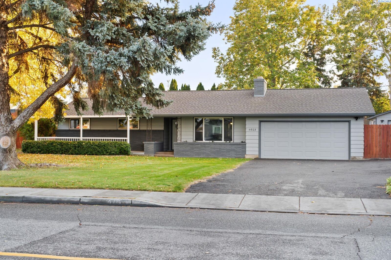 Property Photo:  4603 W Metaline Avenue  WA 99336 