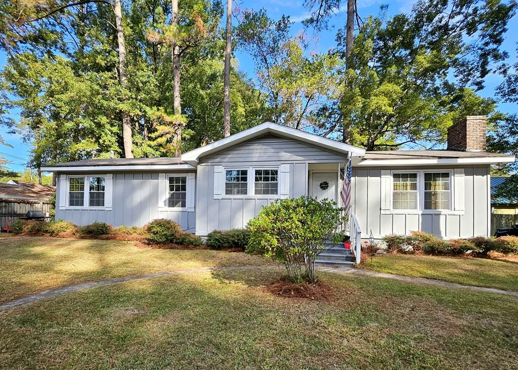 Property Photo:  505 Park Ave  GA 31792 