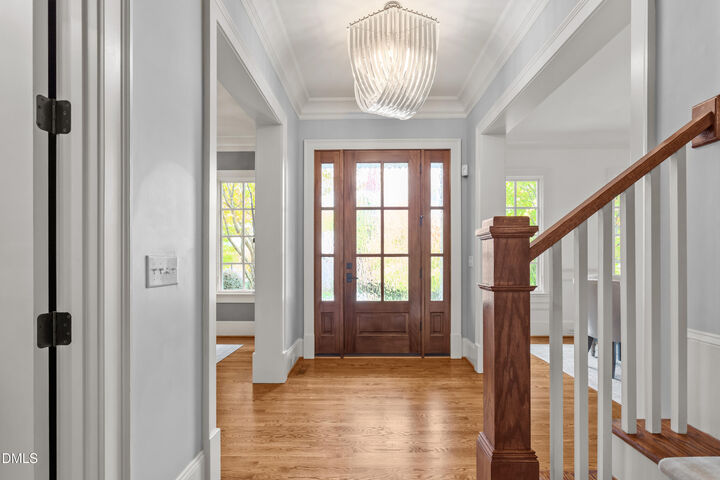 Property Photo:  2900 Glenanneve Place  NC 27608 